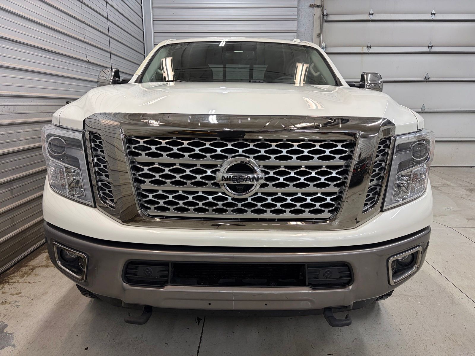 Photo 2 of 2017 Nissan Titan XD Platinum Reserve