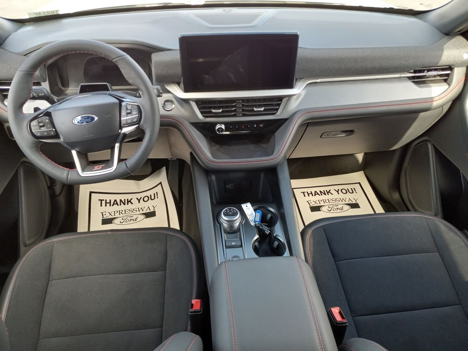2026 Ford Explorer image 15