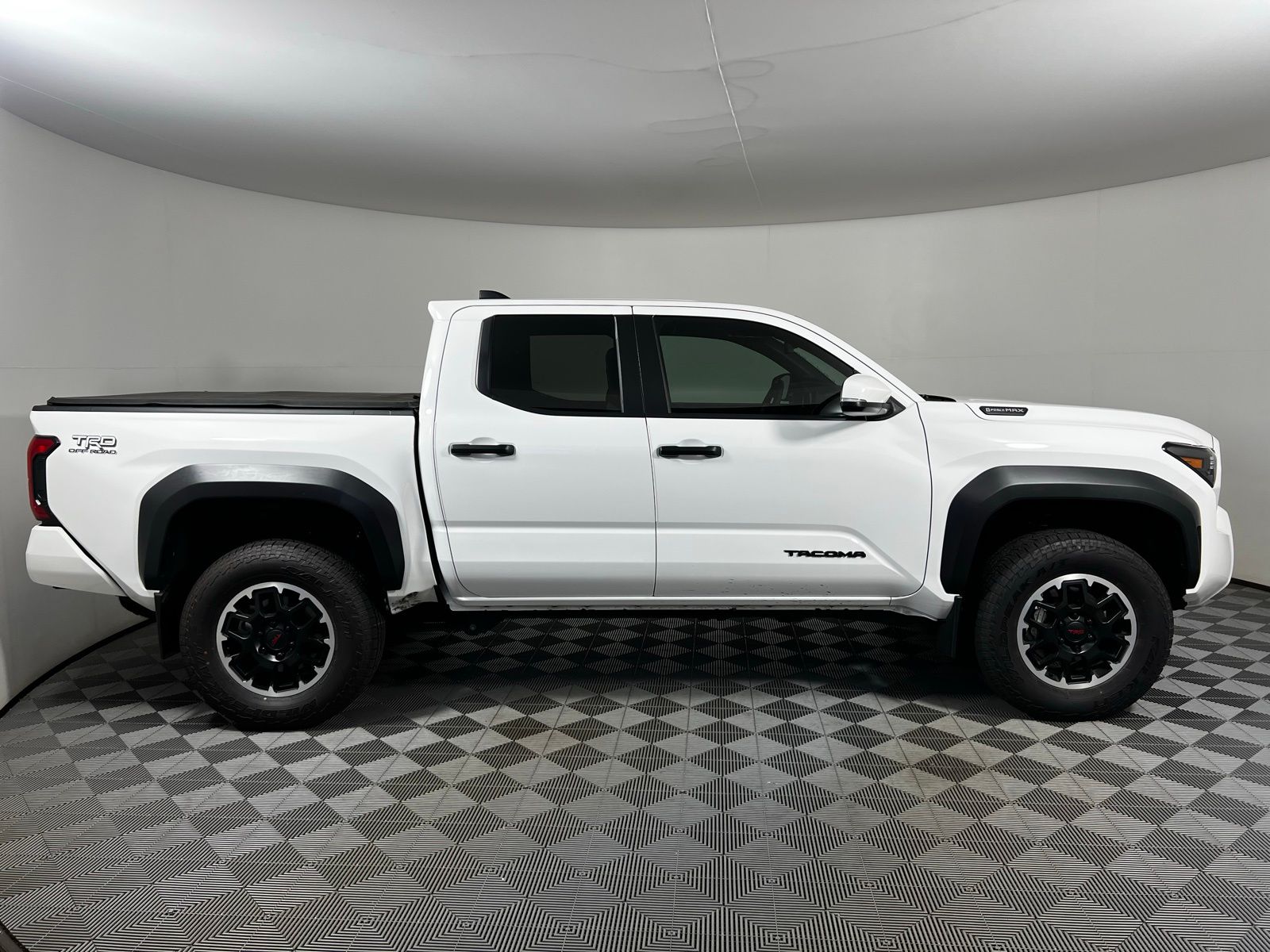 2024 Toyota Tacoma TRD Off-Road 4