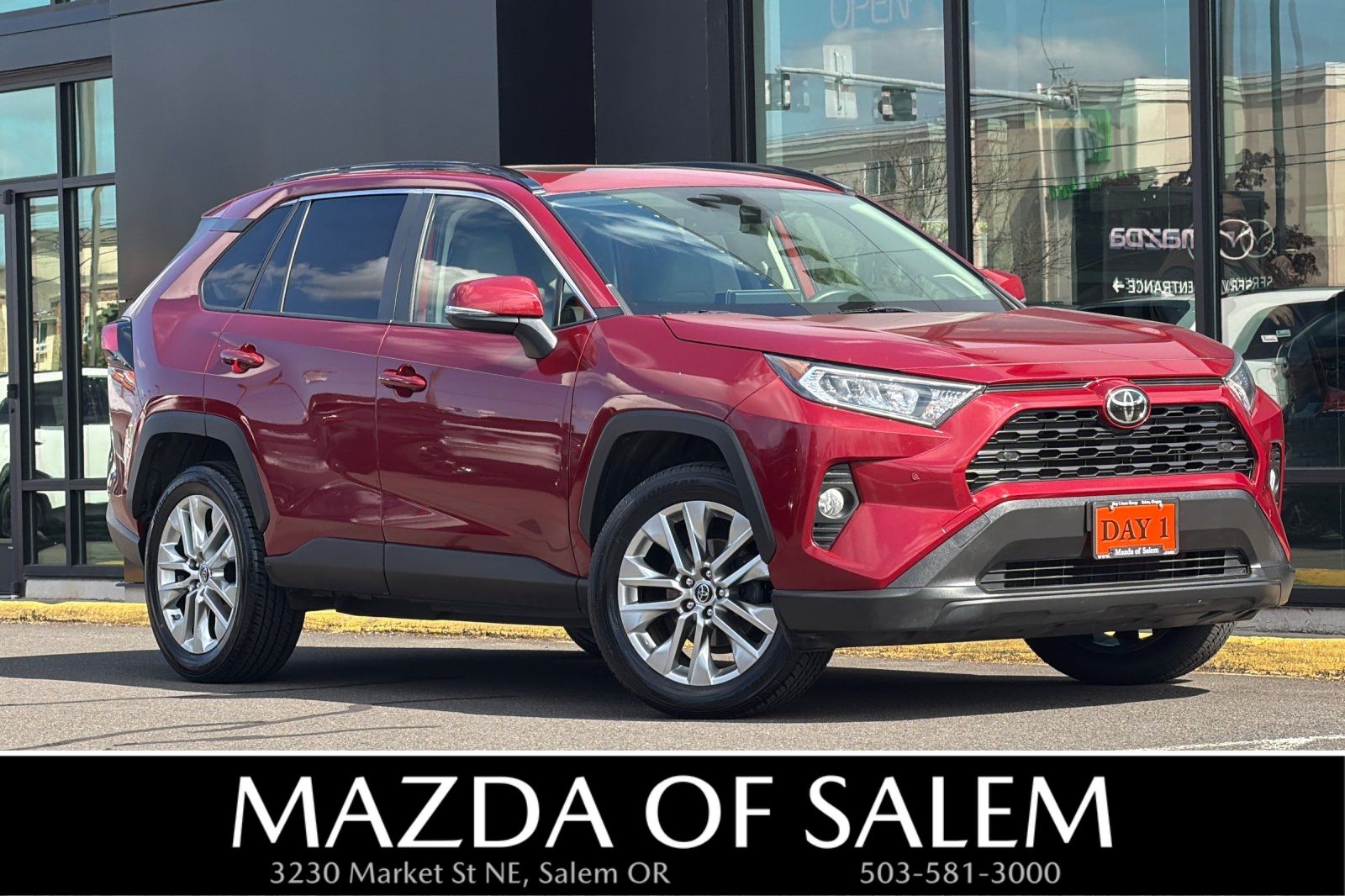 2019 Toyota RAV4 XLE Premium