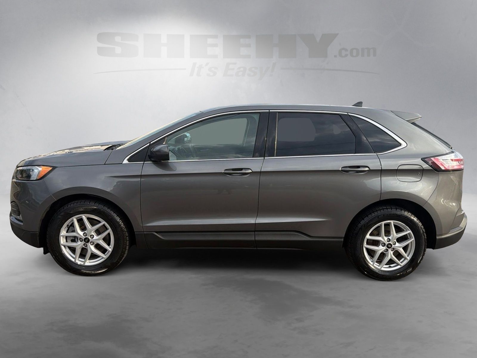 Certified Used 2024 Carbonized Gray Metallic Ford SEL image 16
