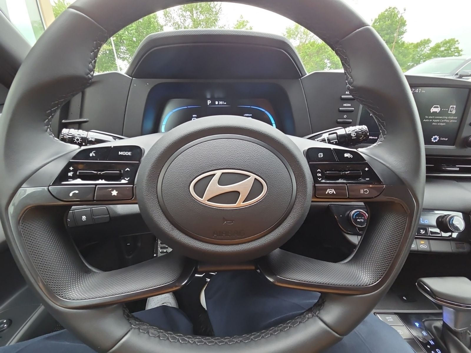 Used 2026 Gray Hyundai SEL Sport image 17
