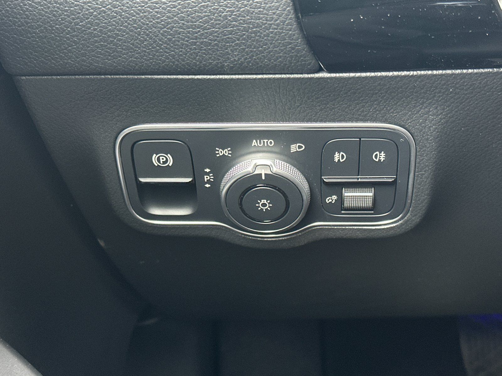 new 2026 Mercedes-Benz GLA car