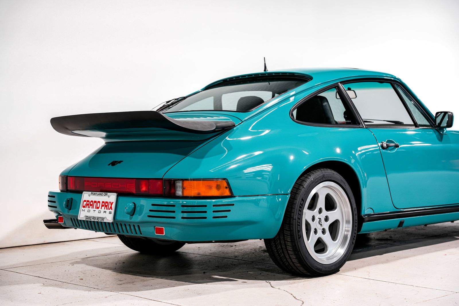1988 Porsche 911 Carrera — photo 50