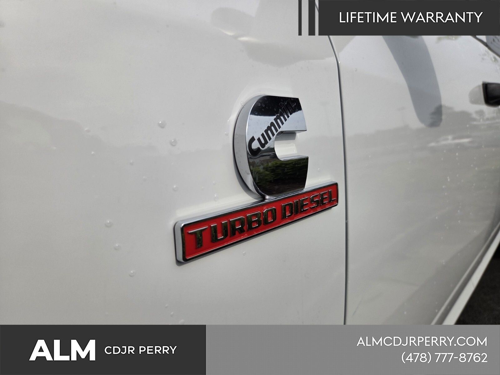 New 2026 Bright White Clear-Coat Exterior Paint RAM Tradesman image 5