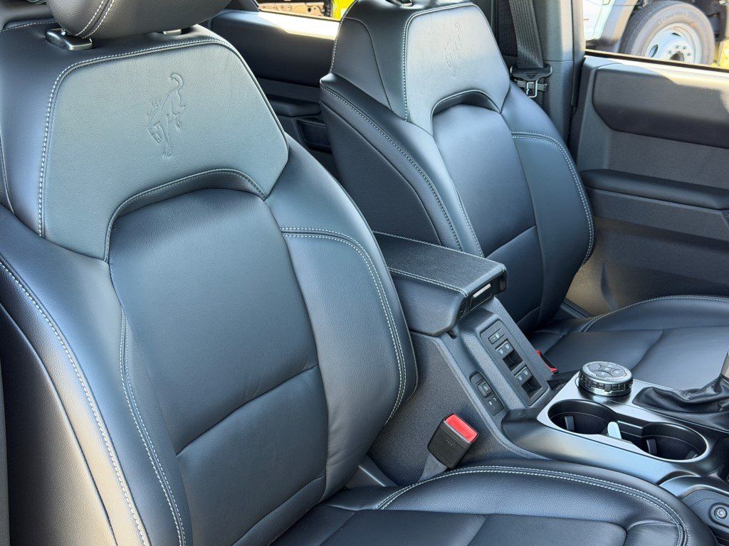 New 2025 Shadow Black Ford Outer Banks image 8