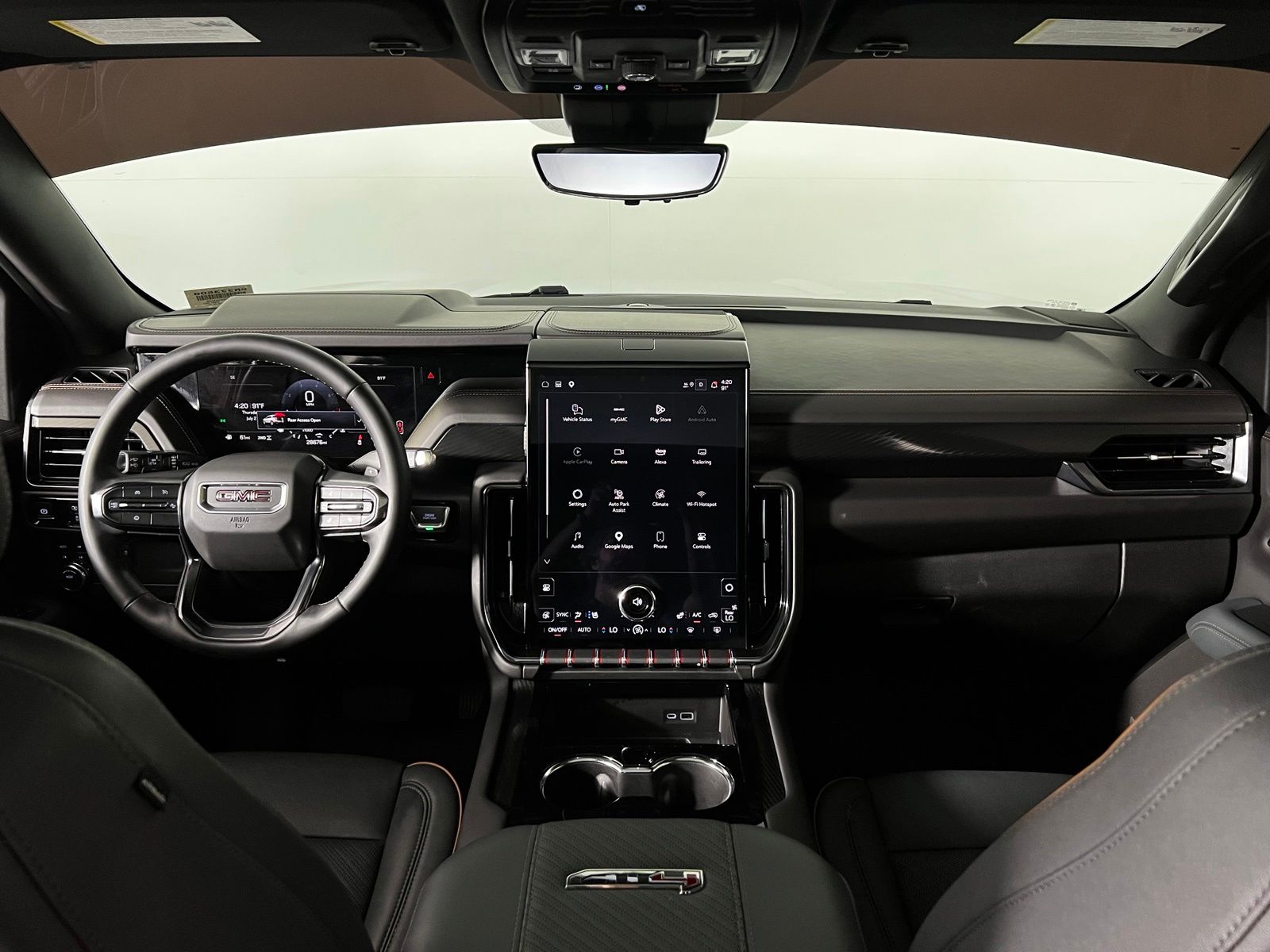 Thumbnail: 2025 GMC Yukon XL - 31
