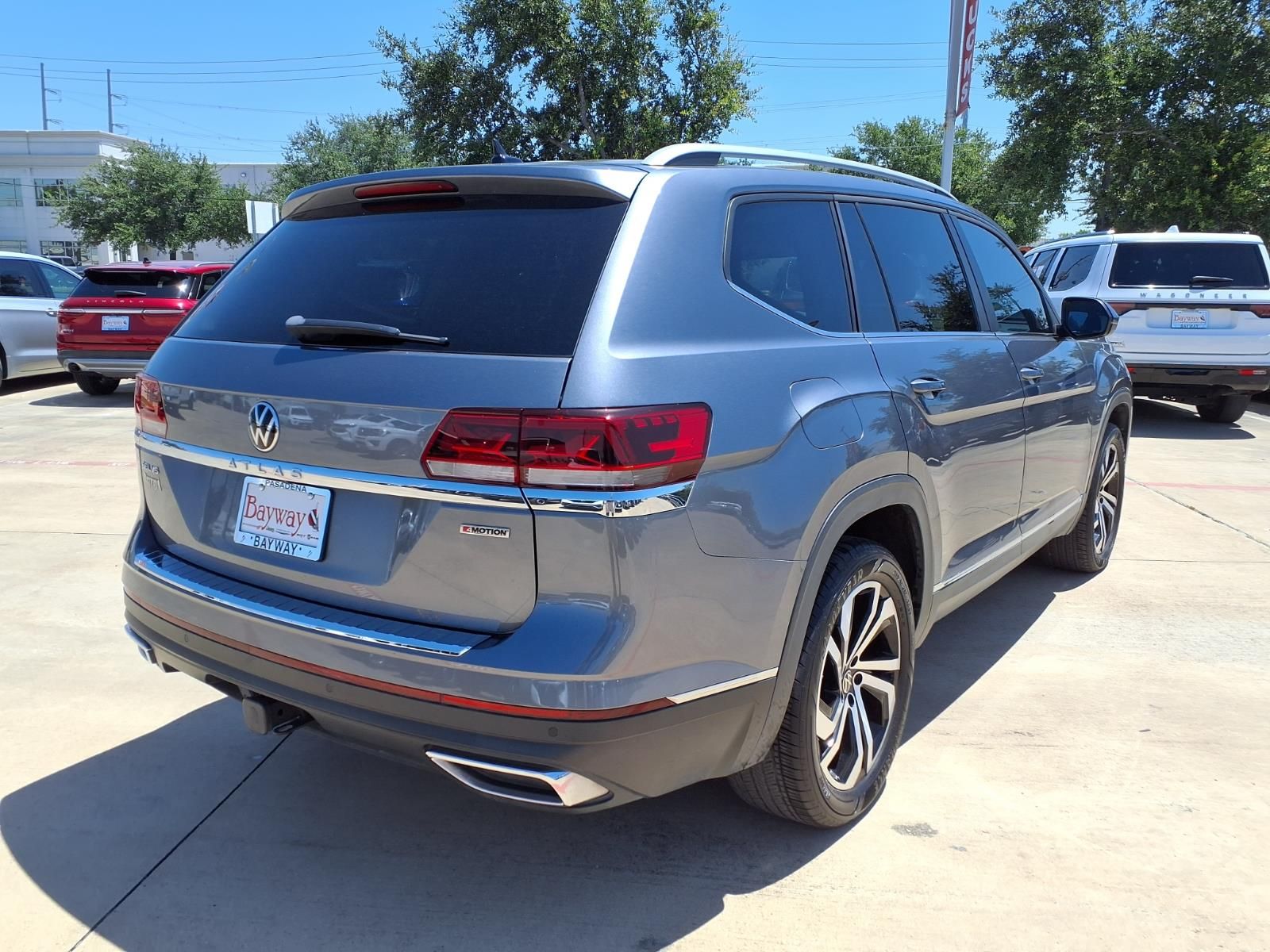 2022 Volkswagen Atlas SEL  at Bayway Cadillac of The Woodlands