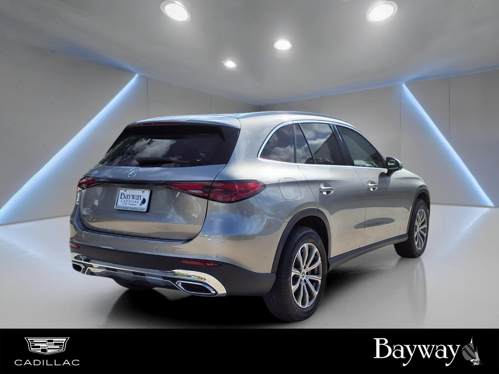 2024 Mercedes-Benz GLC GLC 300 - 1