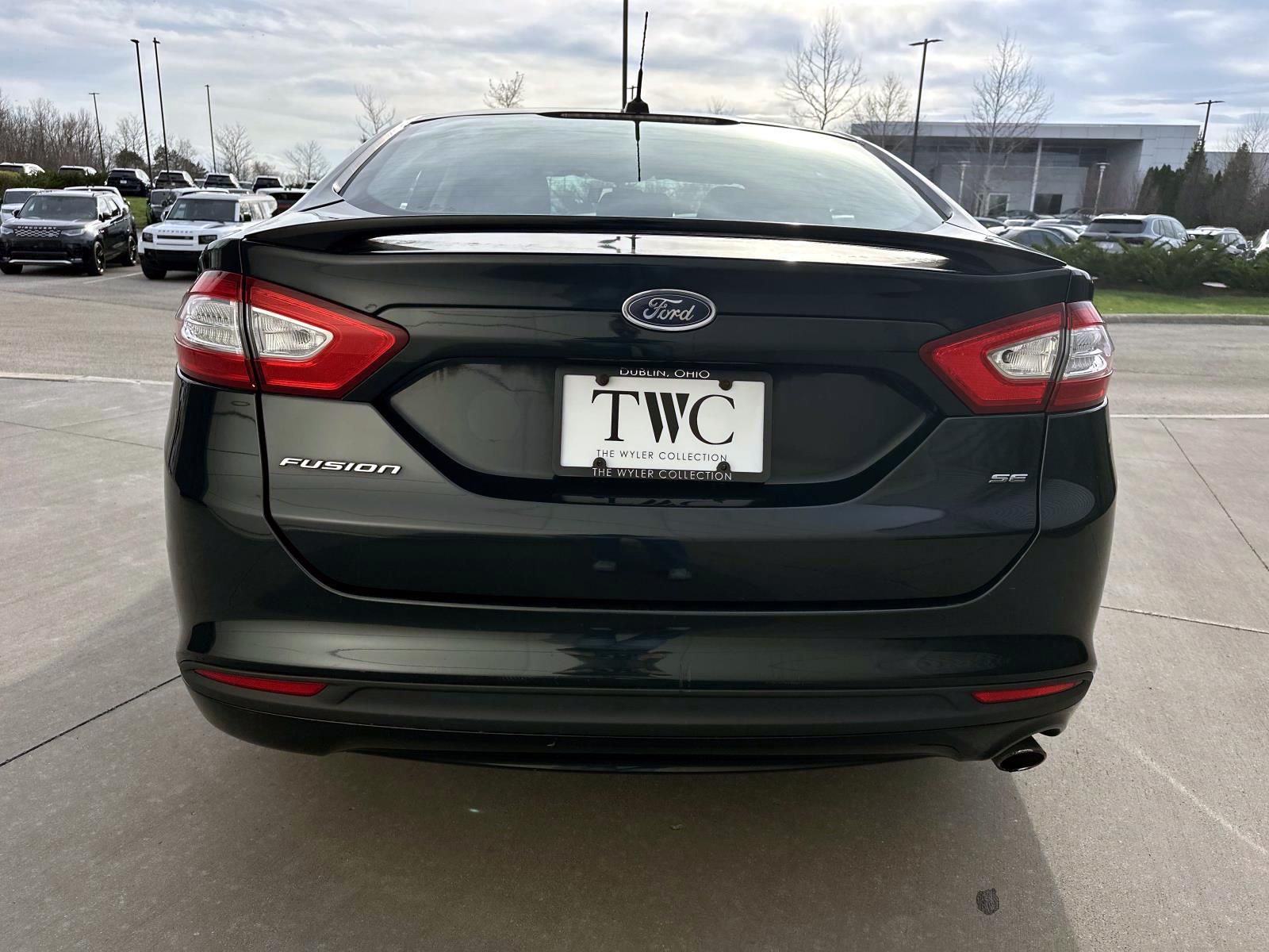 View vehicle photo 6