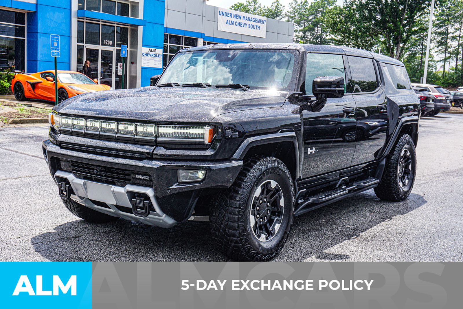 Used 2024 Black GMC 2X image 4
