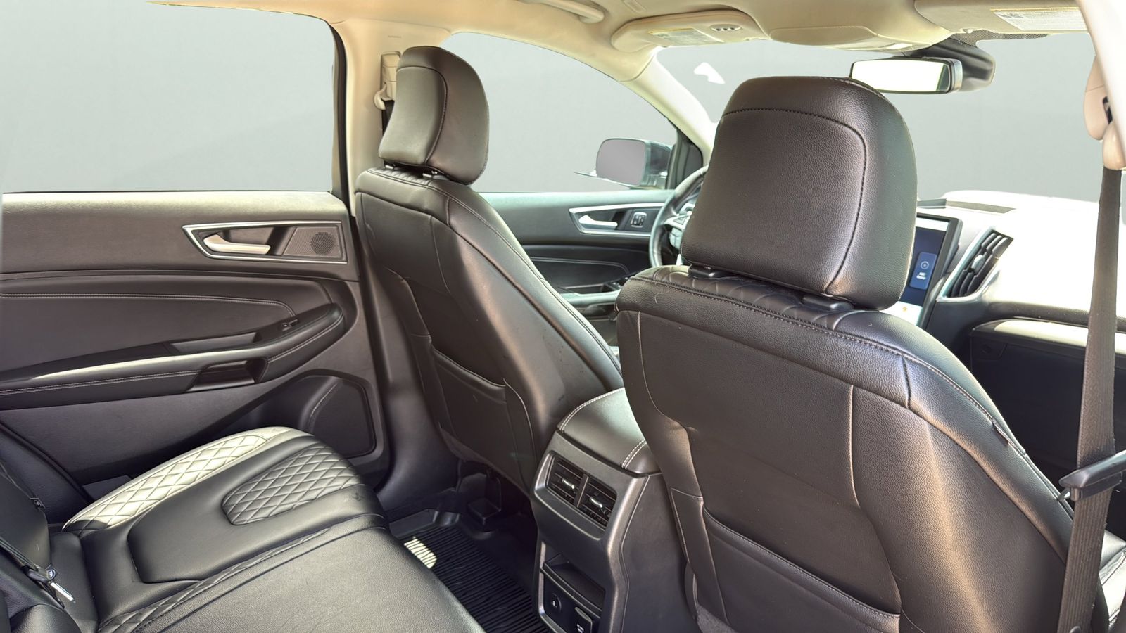 Used Car 2023 Ford Edge  Titanium For Sale Under $30,000 In Austin, Texas
