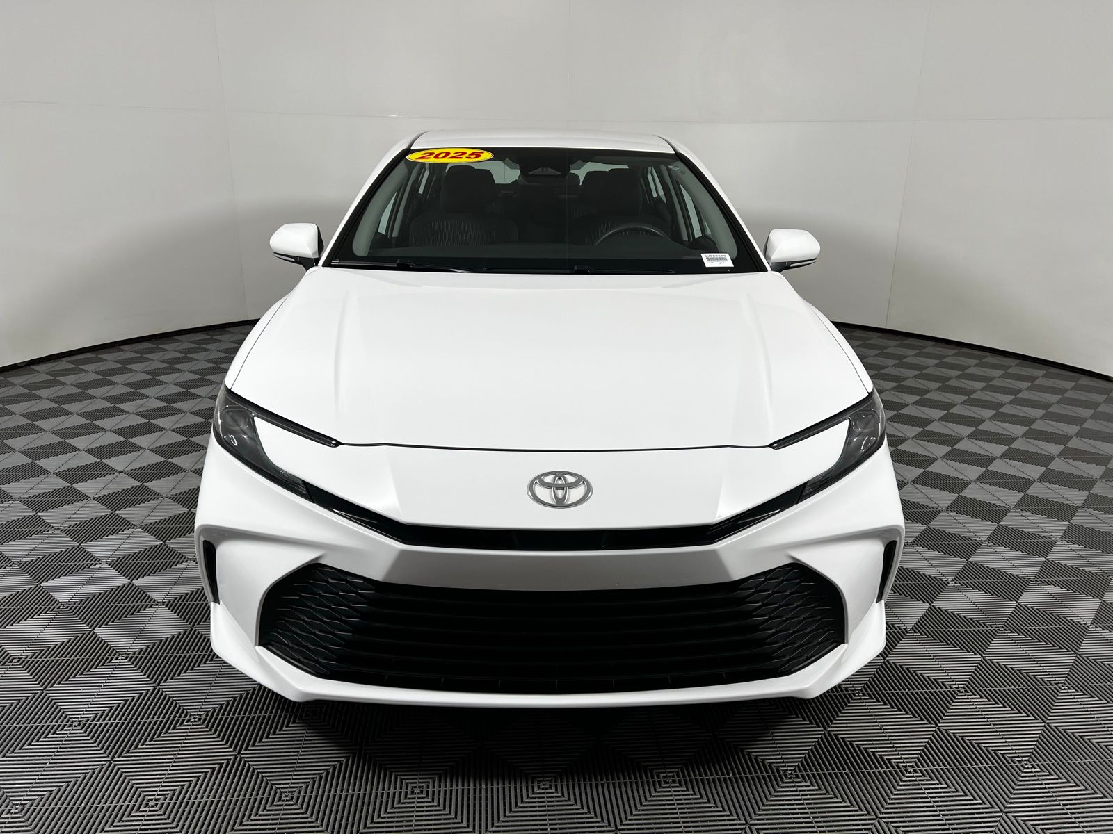 Thumbnail: 2025 Toyota Camry - 2