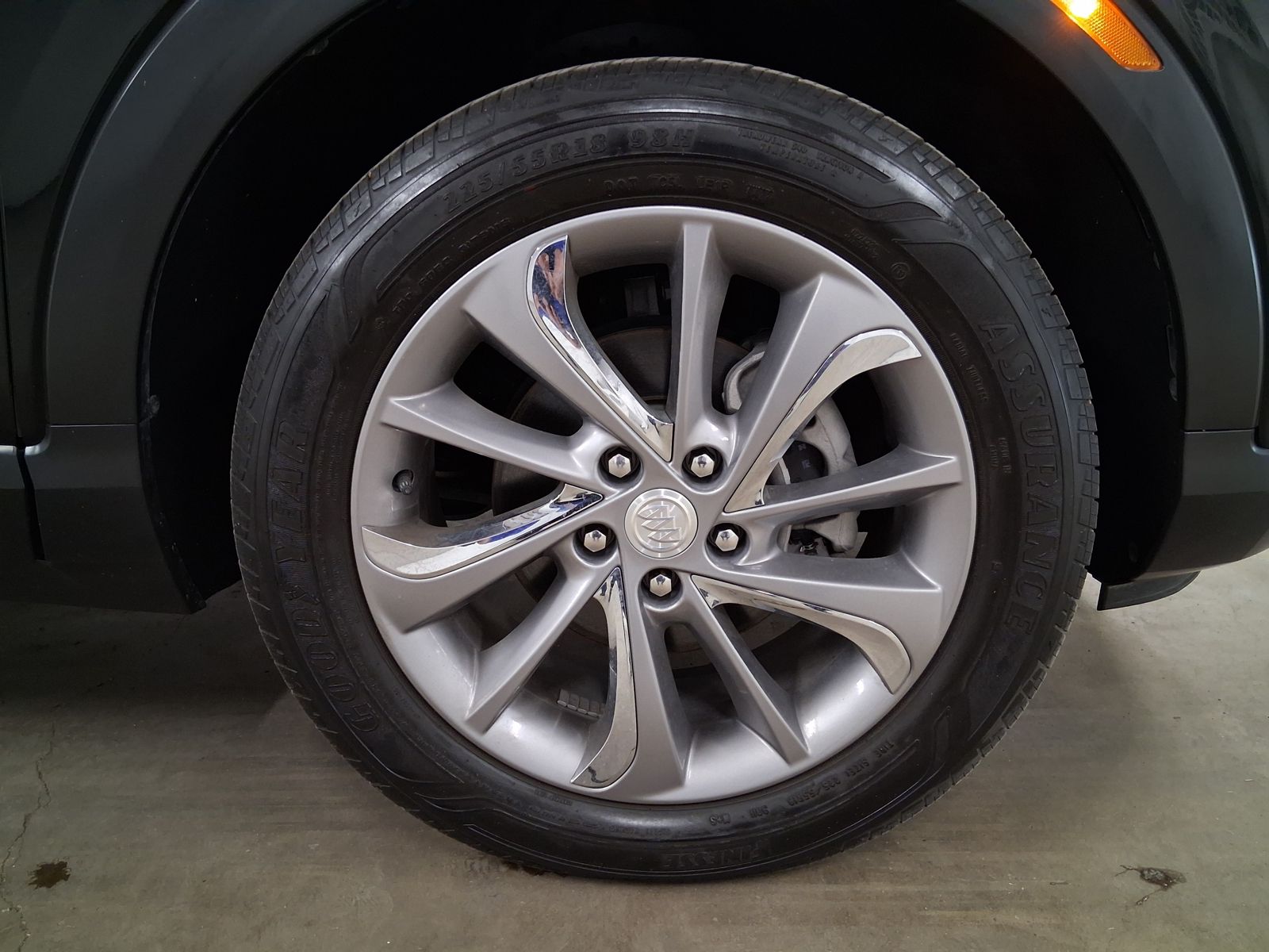 Used 2023 Black Buick Essence image 26