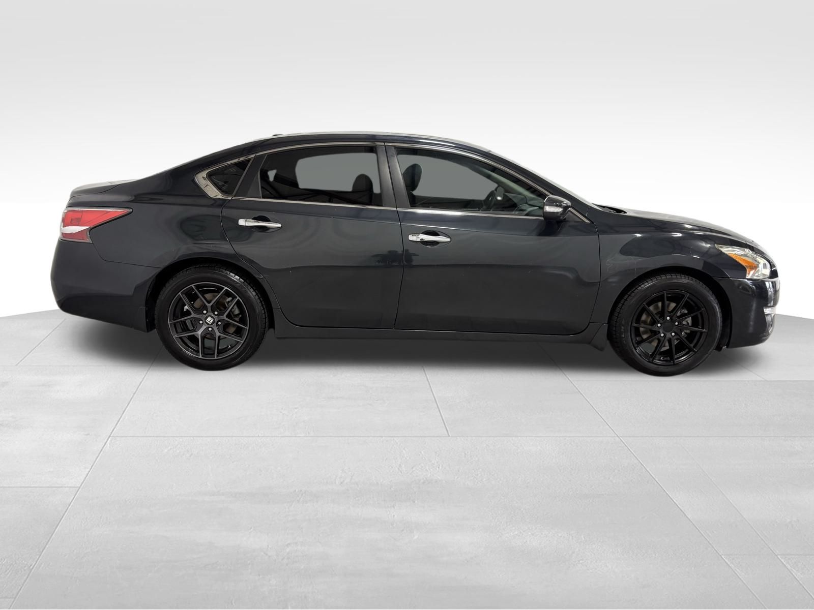 Used Car 2015 Nissan Altima  2.5 Sv For Sale Under $10,000 In Austin, Texas