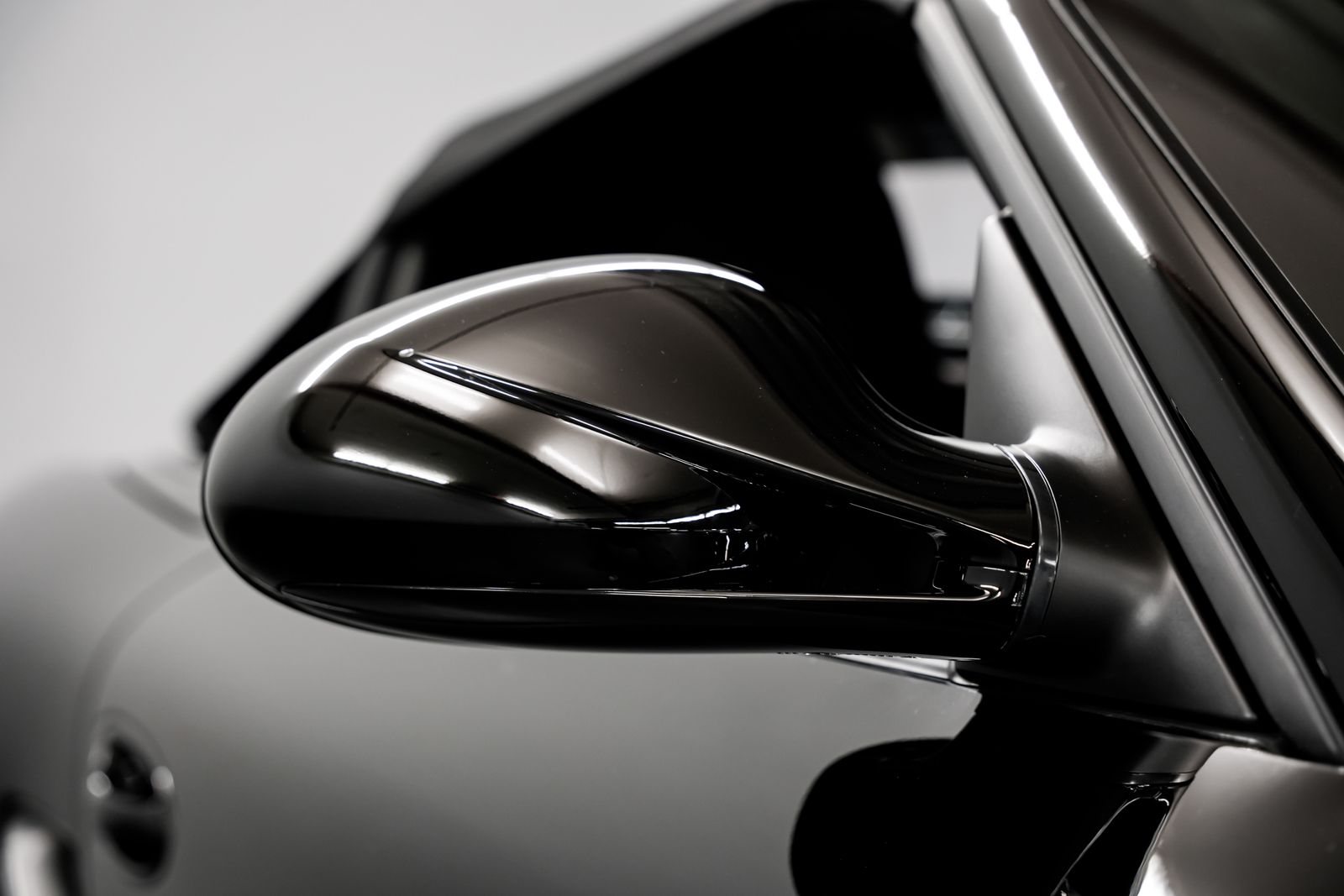 2011 Porsche Boxster Spyder — photo 34