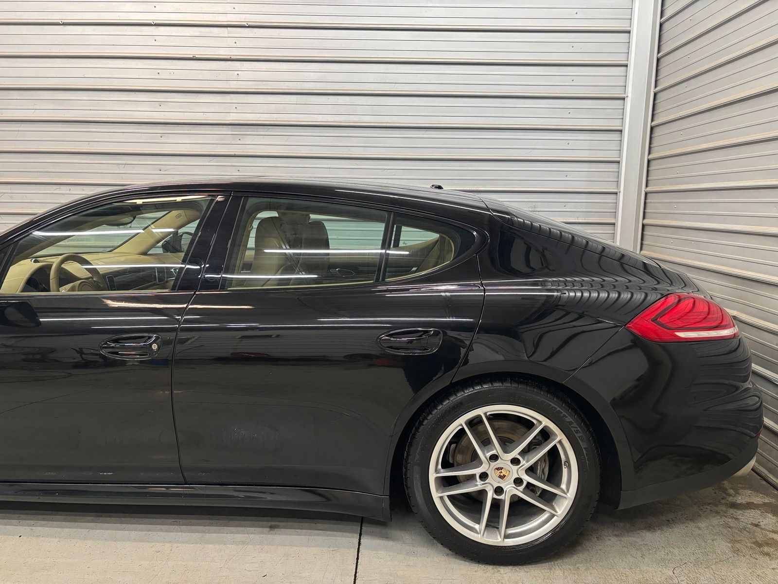 Photo 5 of 2014 Porsche Panamera 4