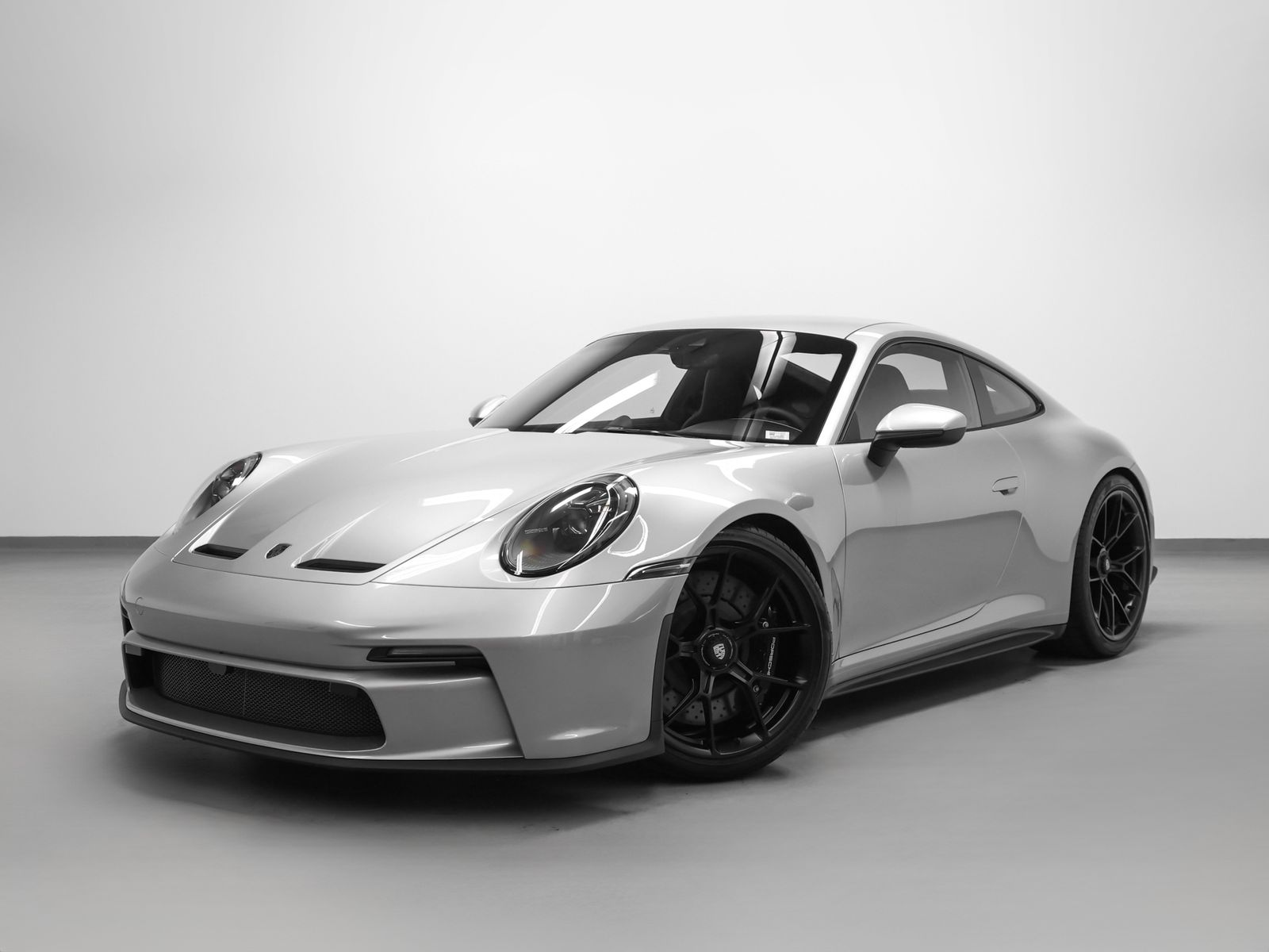 GT Silver Metallic 2022 Porsche 911 Coupe Rear-Wheel Drive 6-Speed Manual