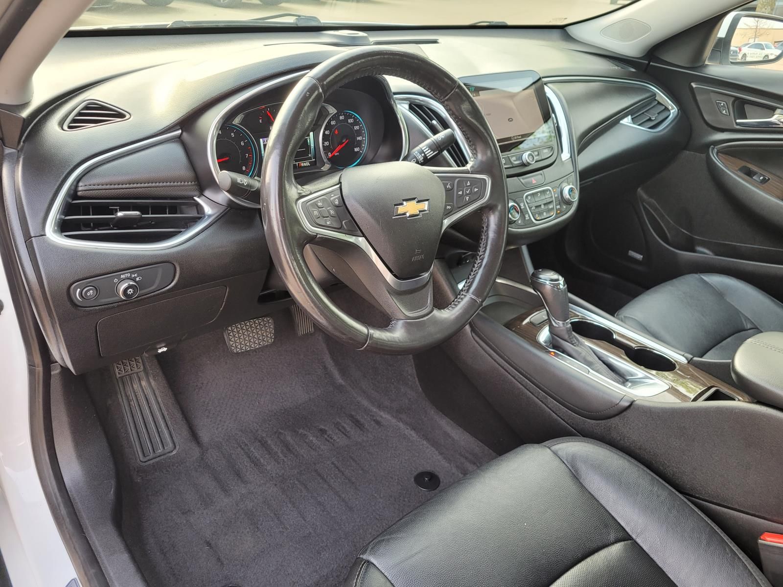 used 2018 Chevrolet Malibu car, priced at $16,900