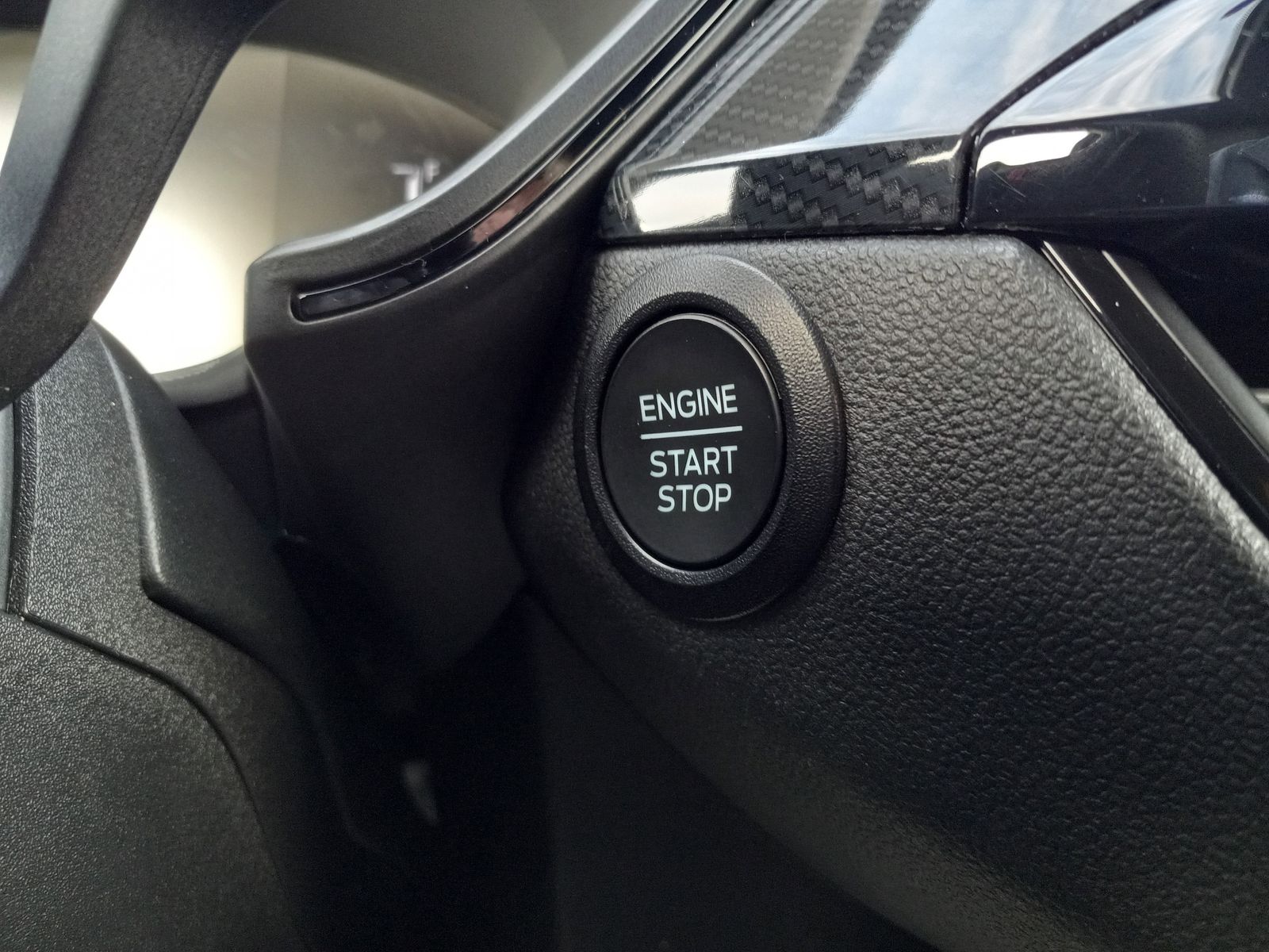 2024 Ford Escape image 25