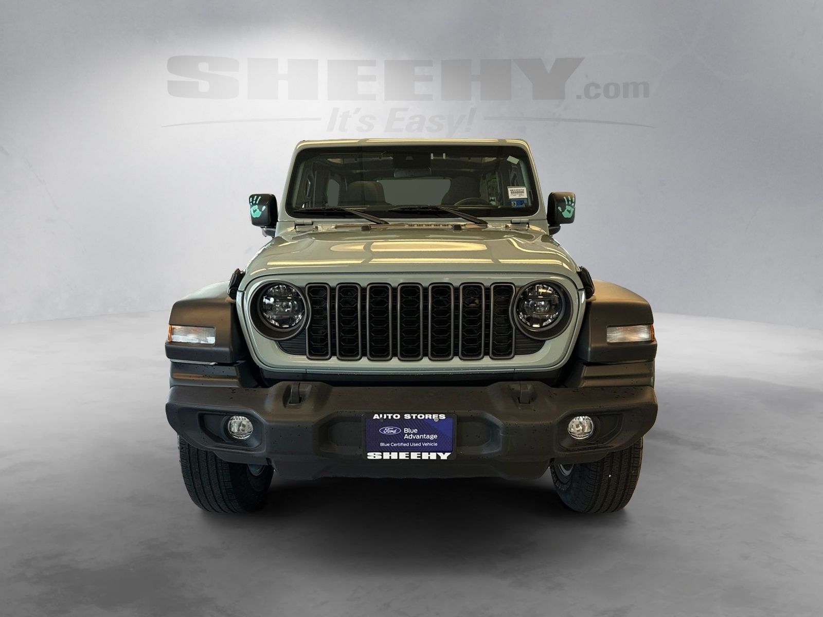 Used 2024 Earl Clearcoat Jeep Sport S image 15