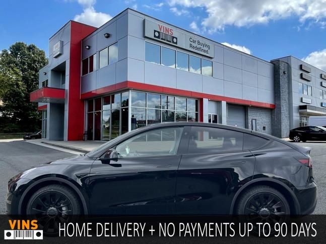 2024 Tesla Model Y Long Range Dual Motor All-Wheel Drive's photo