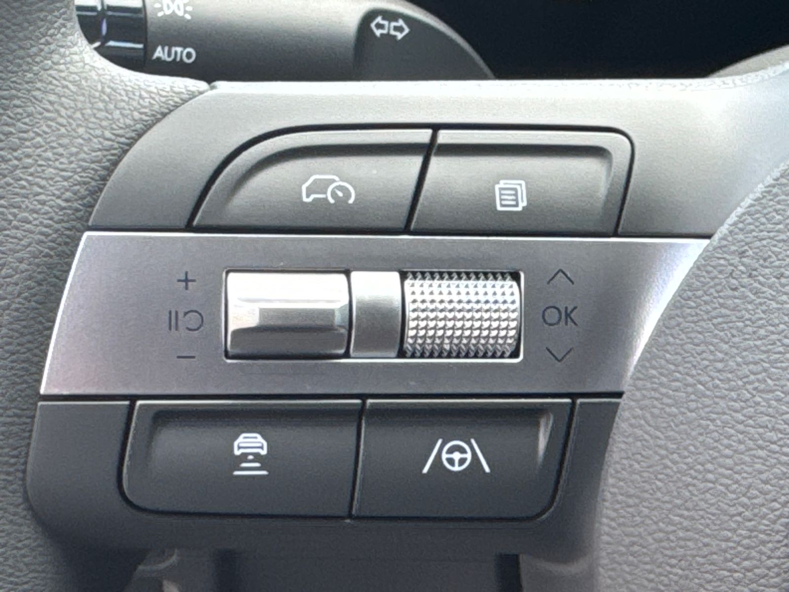 2025 Hyundai Sonata SE photo 20