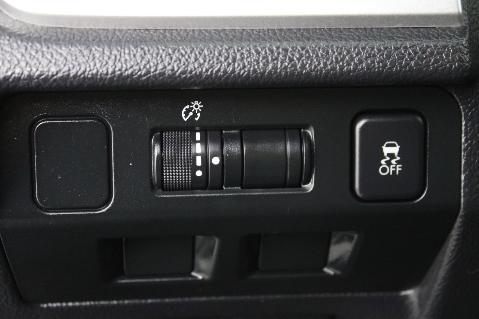 Used 2017 Black Subaru 2.0i Premium image 18