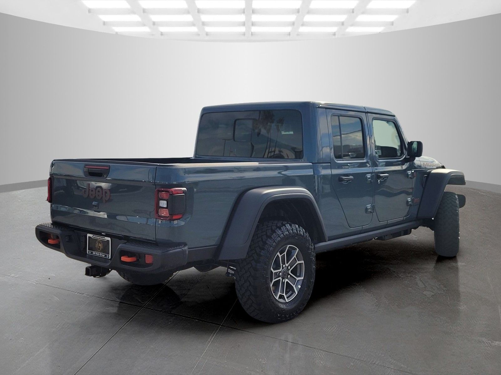 New 2026 Gray Jeep Mojave image 4