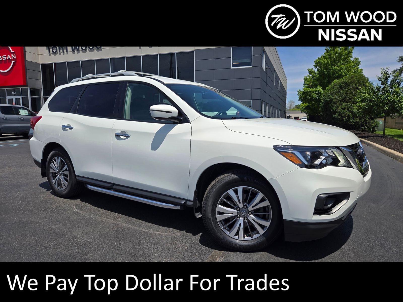 Glacier White 2020 Nissan Pathfinder SV 4WD SUV / Crossover Four-Wheel Drive Continuously Variable Transmission
