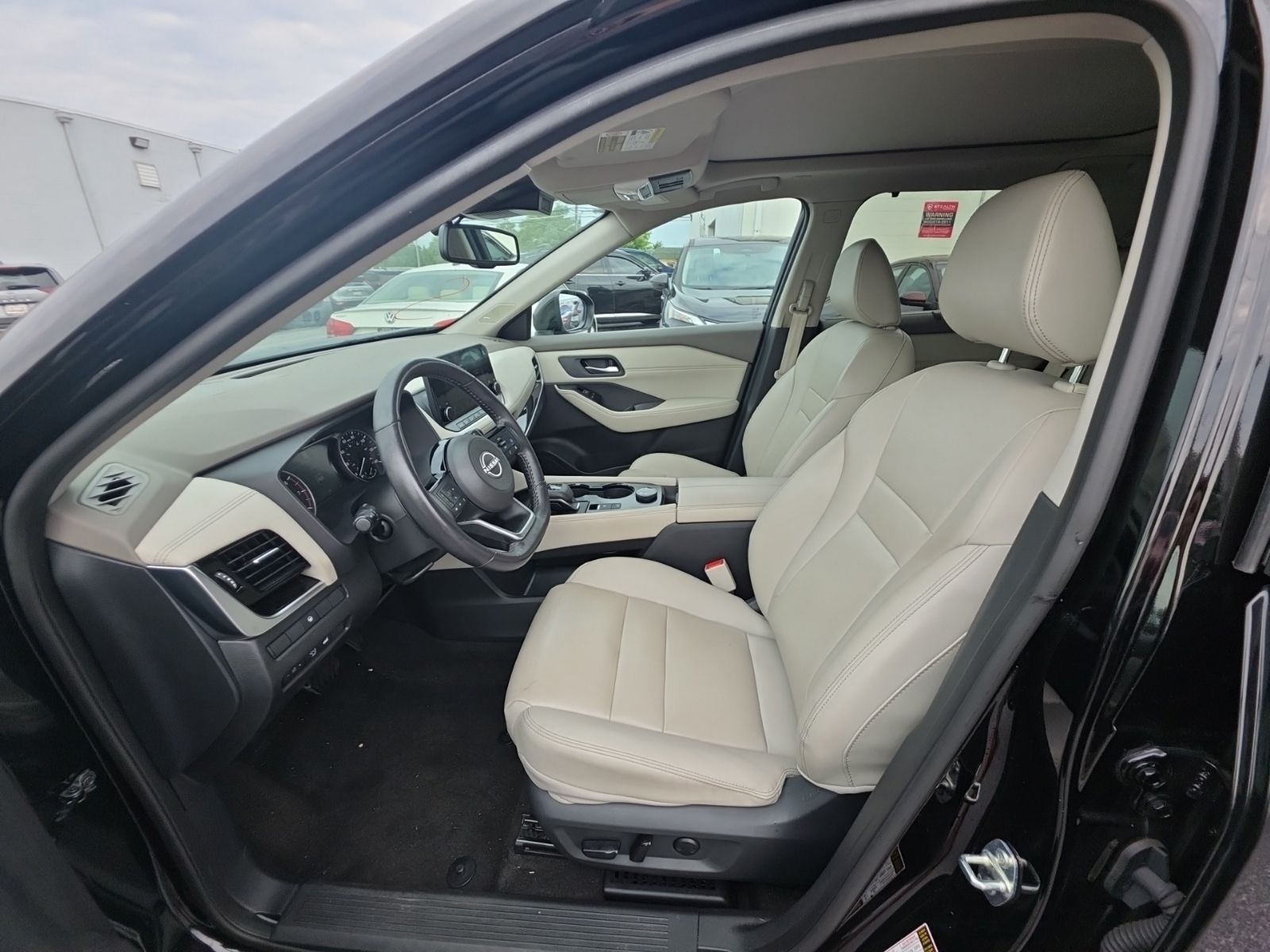 Used 2023 Black Nissan SL image 6