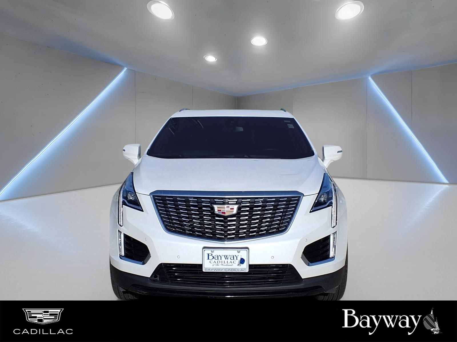 2024 Cadillac XT5 Luxury White at South Houston Nissan