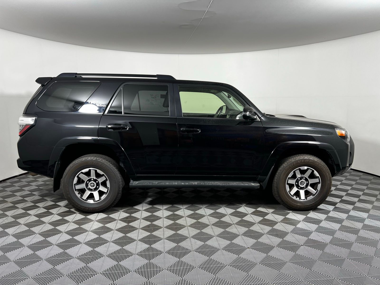 Thumbnail: 2024 Toyota 4Runner - 4