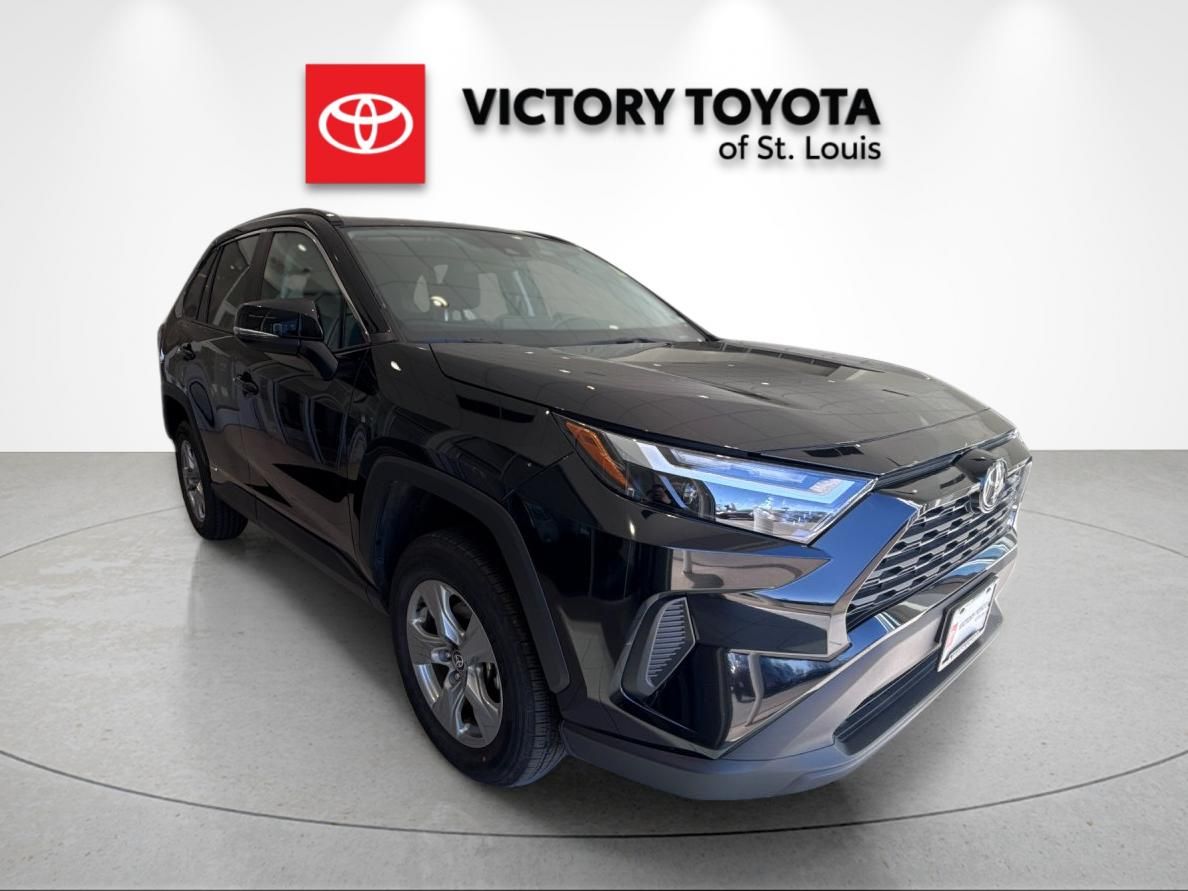 2025 Toyota RAV4 Hybrid XLE AWD