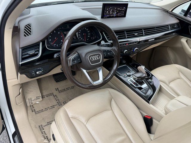 Used 2019 Carrara White Audi 55 Premium image 42