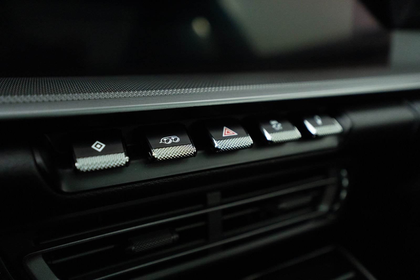 2023 Porsche 911 Carrera S — full photo 20 of 40