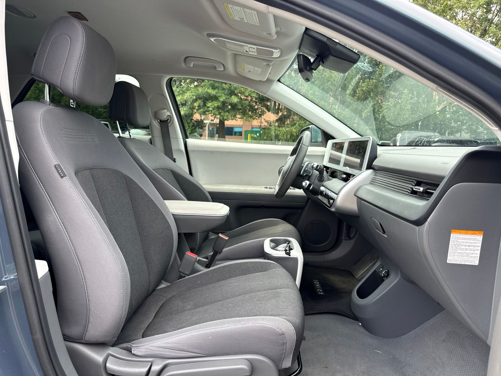 Used 2024 Green Hyundai SEL image 27