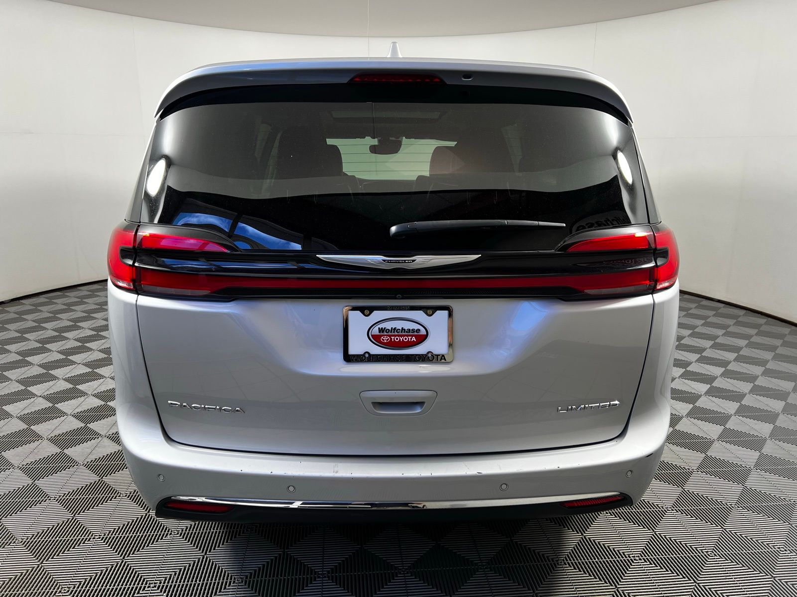 2022 Chrysler Pacifica Limited 6