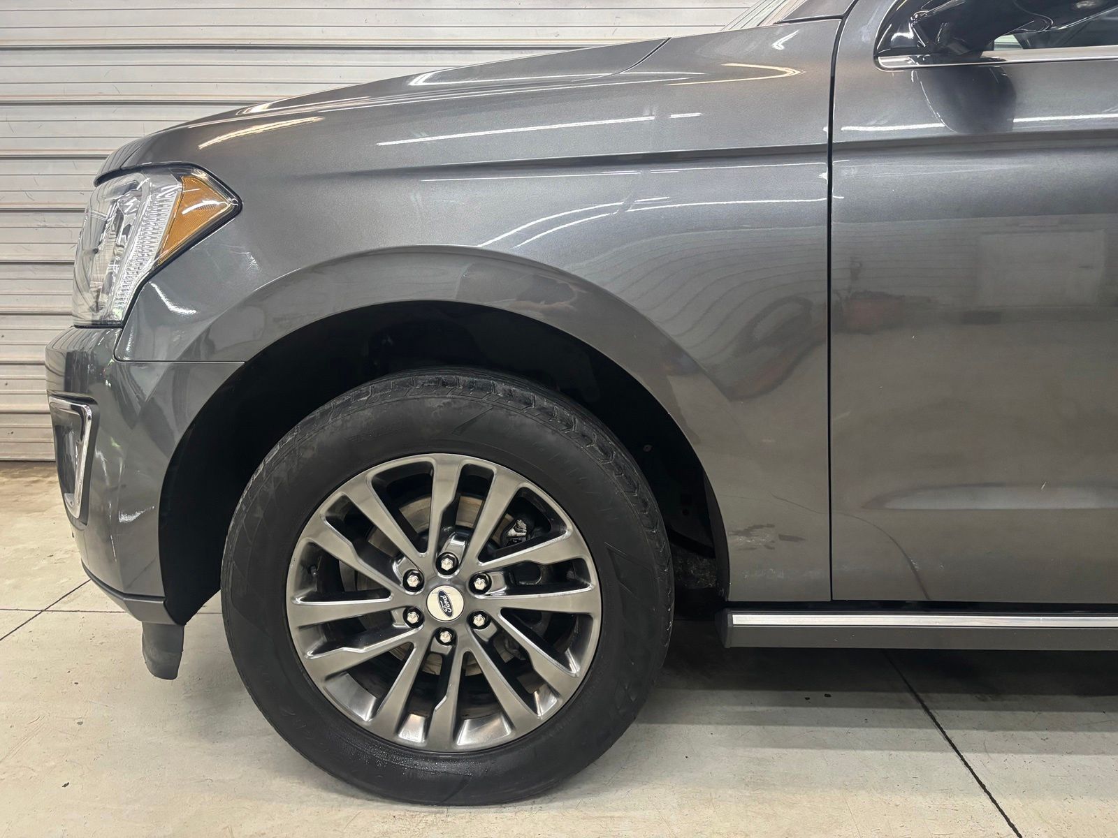 Photo 4 of 2021 Ford Expedition MAX Limited