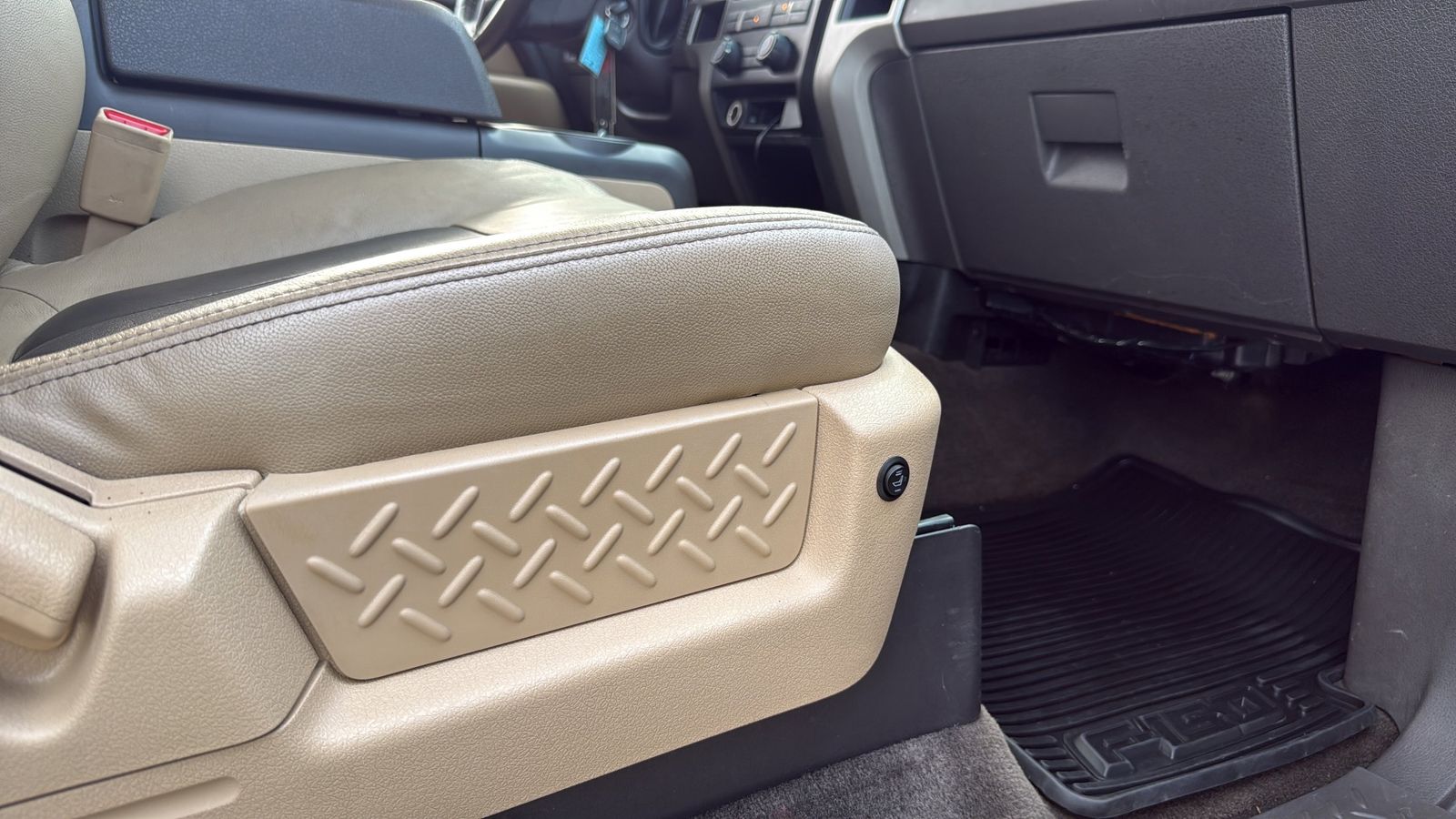 Used Car 2012 Ford F-150  Xlt For Sale Under $15,000 In Austin, Texas