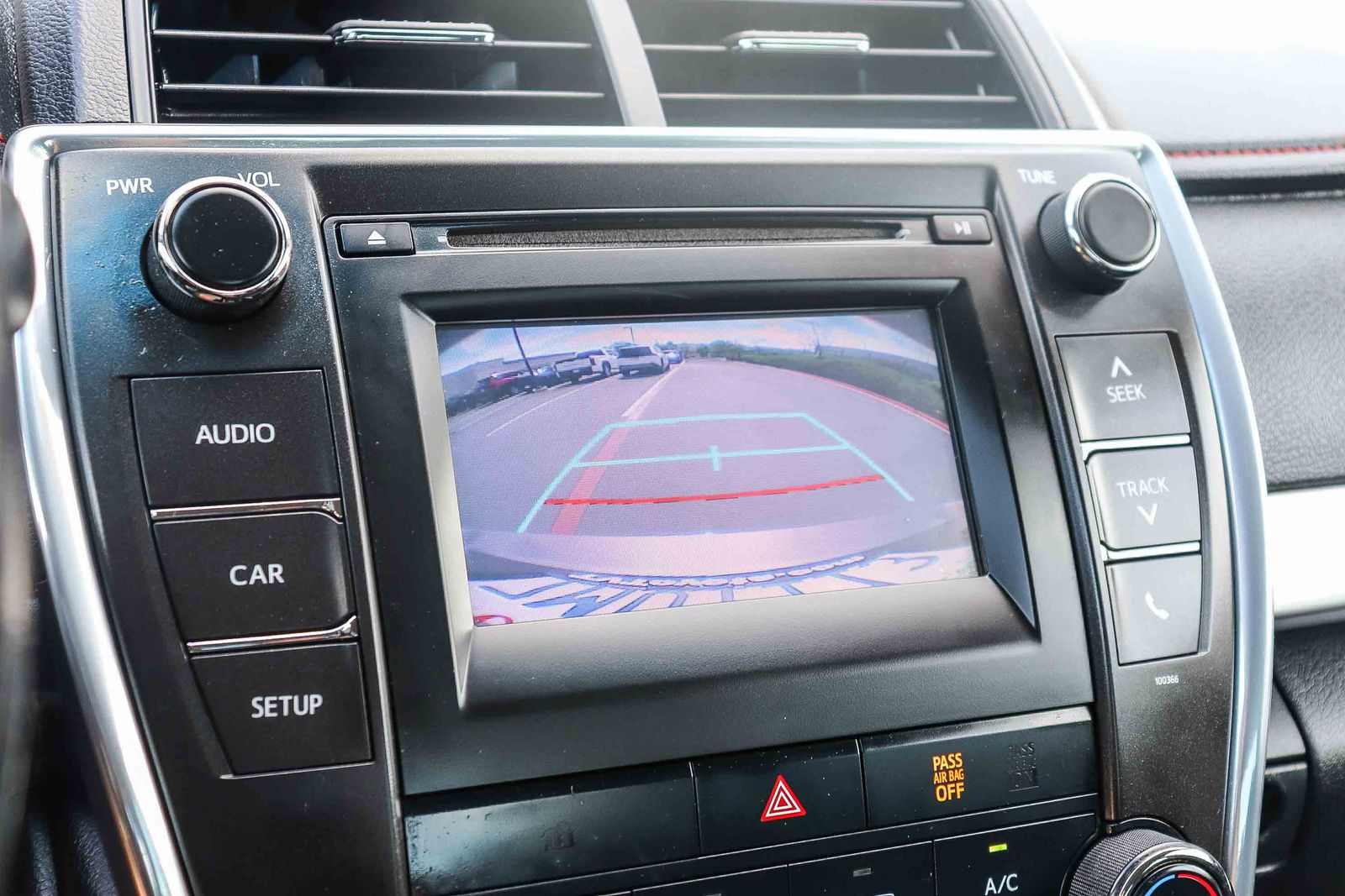 Used 2015 Gray Toyota SE image 27