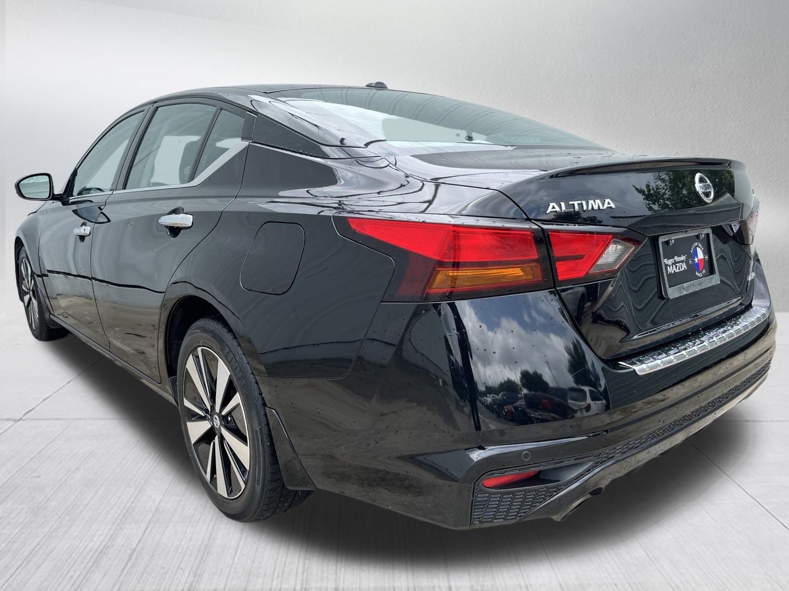 Used Car 2020 Nissan Altima  2.5 Sl For Sale Under $20,000 In Austin, Texas