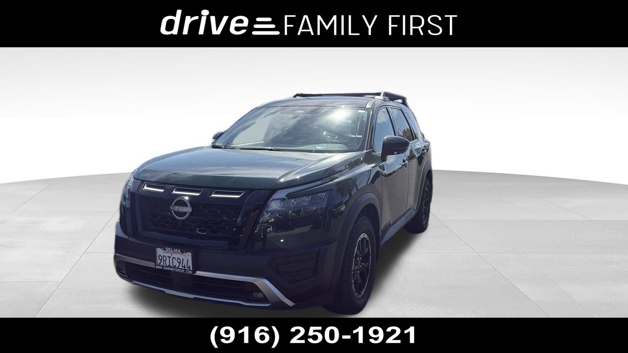 Obsidian Green Pearl/Super Black 2024 Nissan Pathfinder SUV / Crossover All-Wheel Drive 9-Speed Automatic