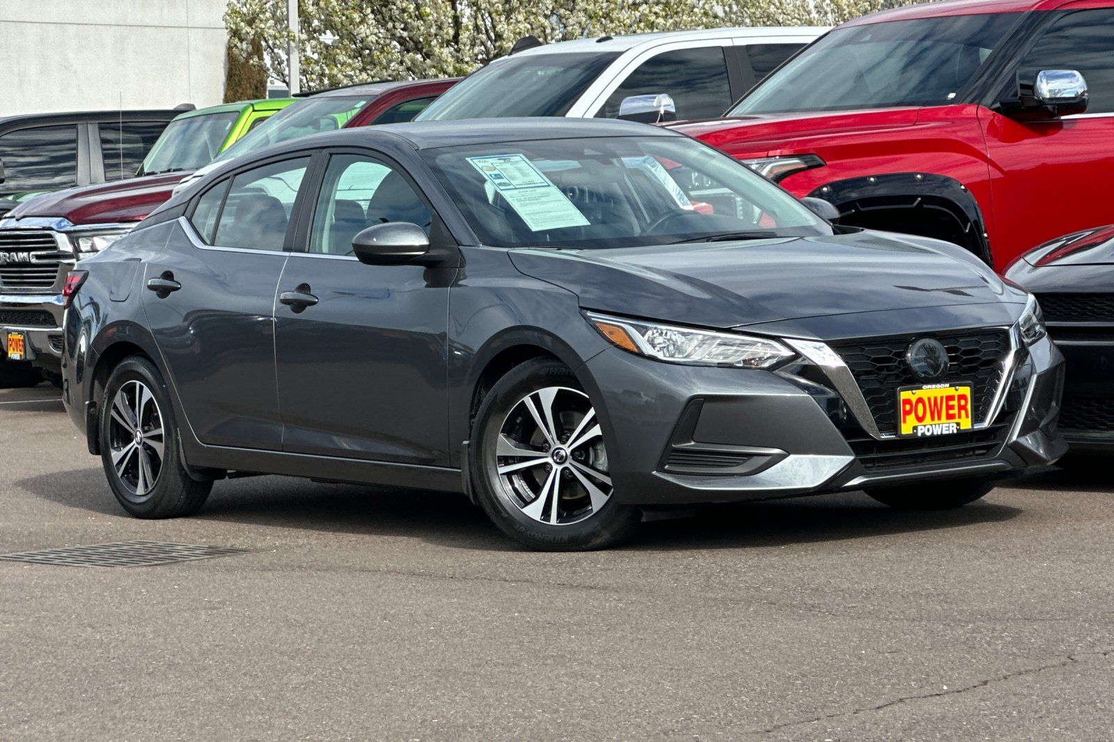 View vehicle photo 2