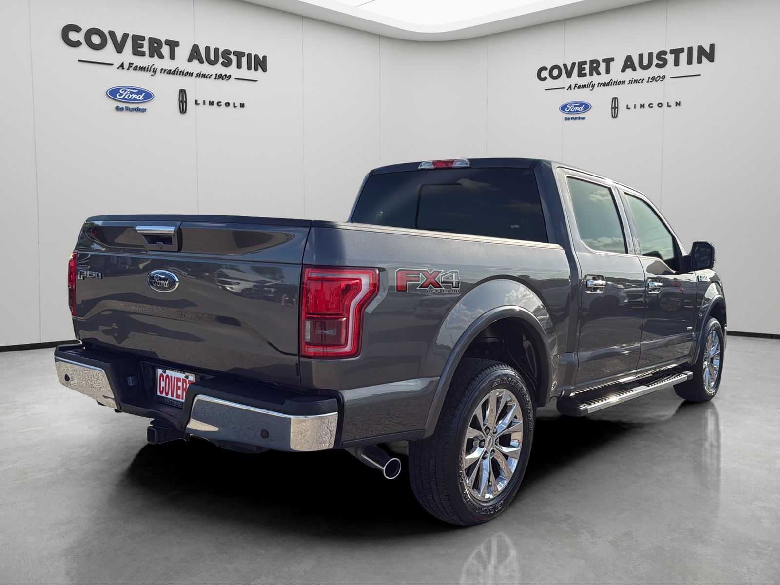 Used 2017 Gray Ford Lariat image 5