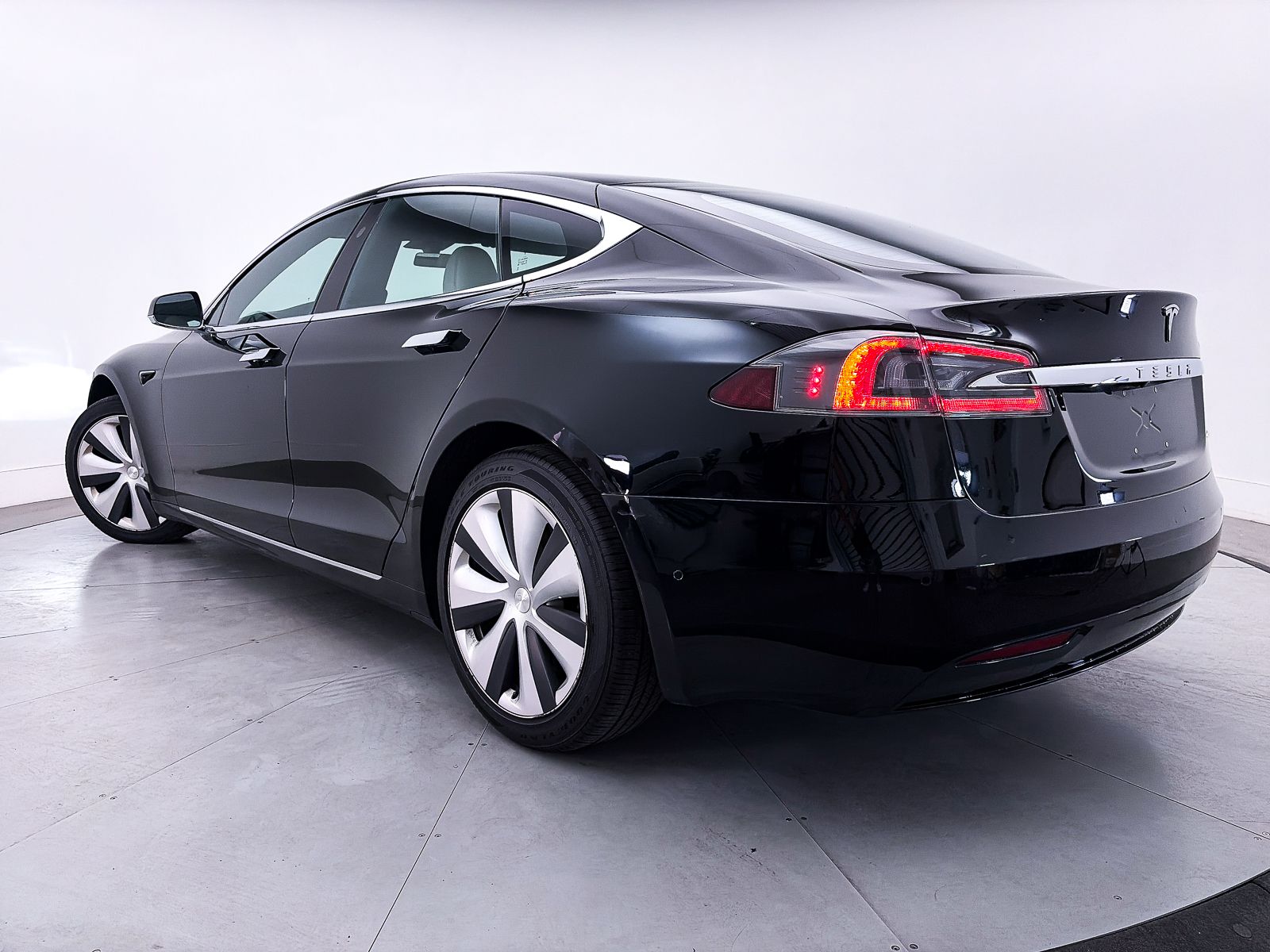 Used 2021 Tesla Model S Long Range Plus with VIN 5YJSA1E21MF426647 for sale in Scottsdale, AZ
