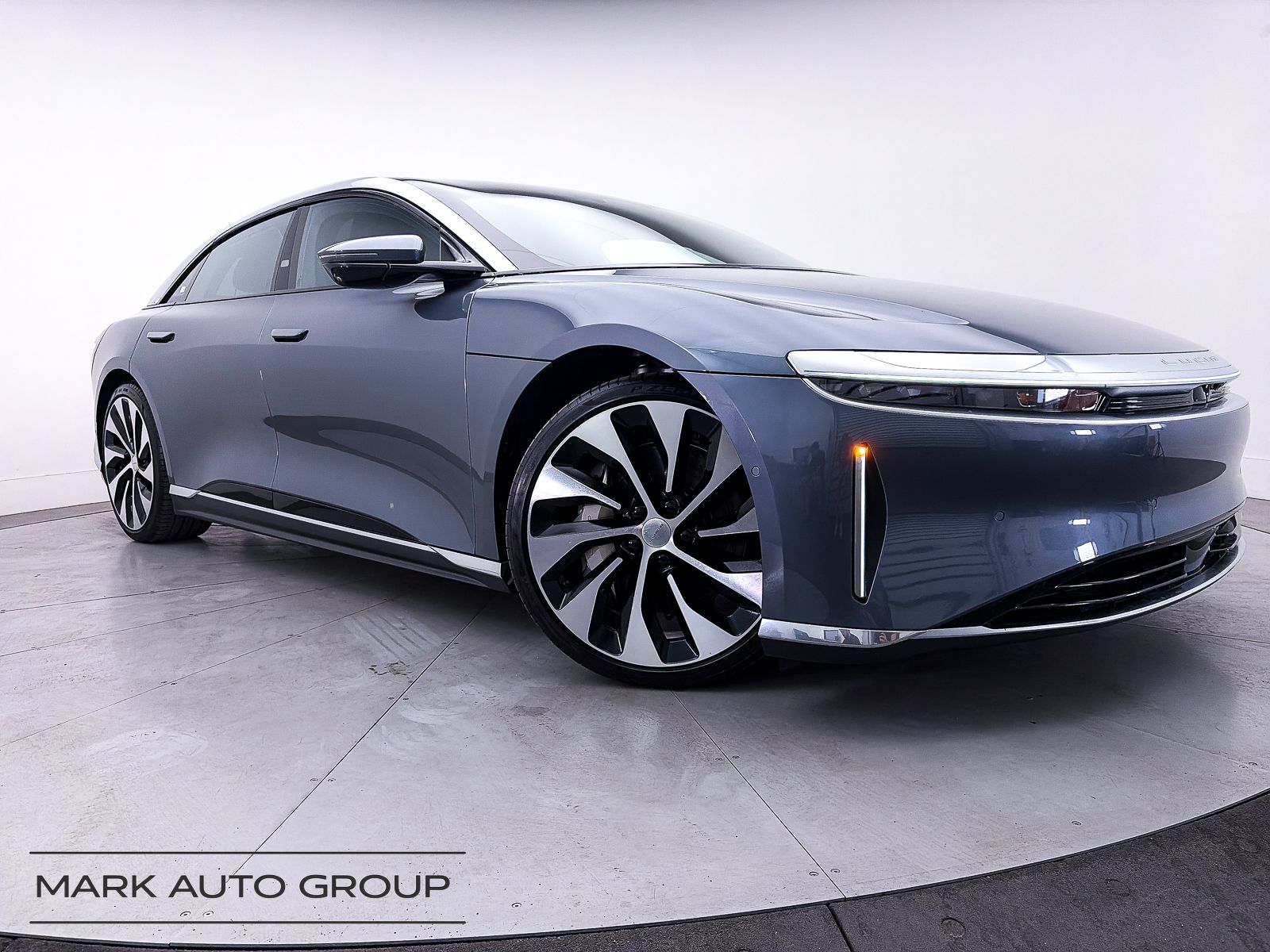 2024 Lucid Air Touring