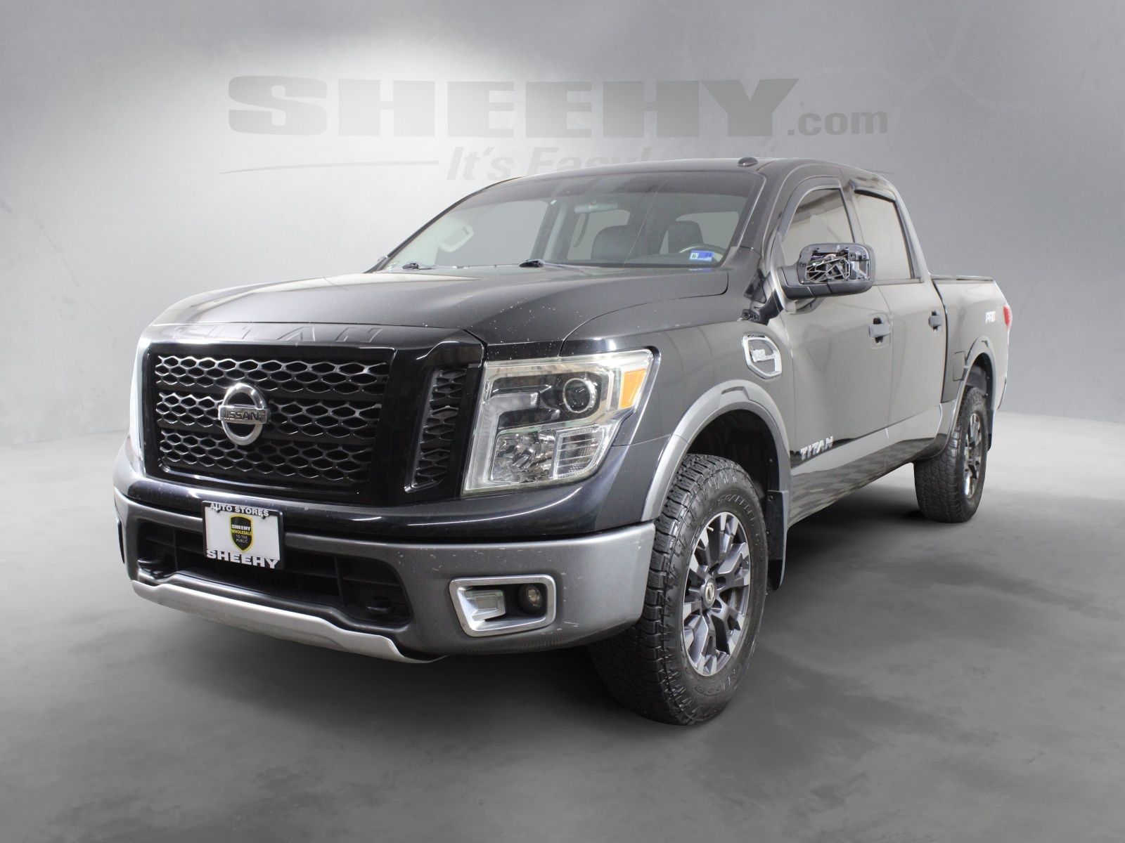 Used 2017 Black Nissan PRO-4X image 6