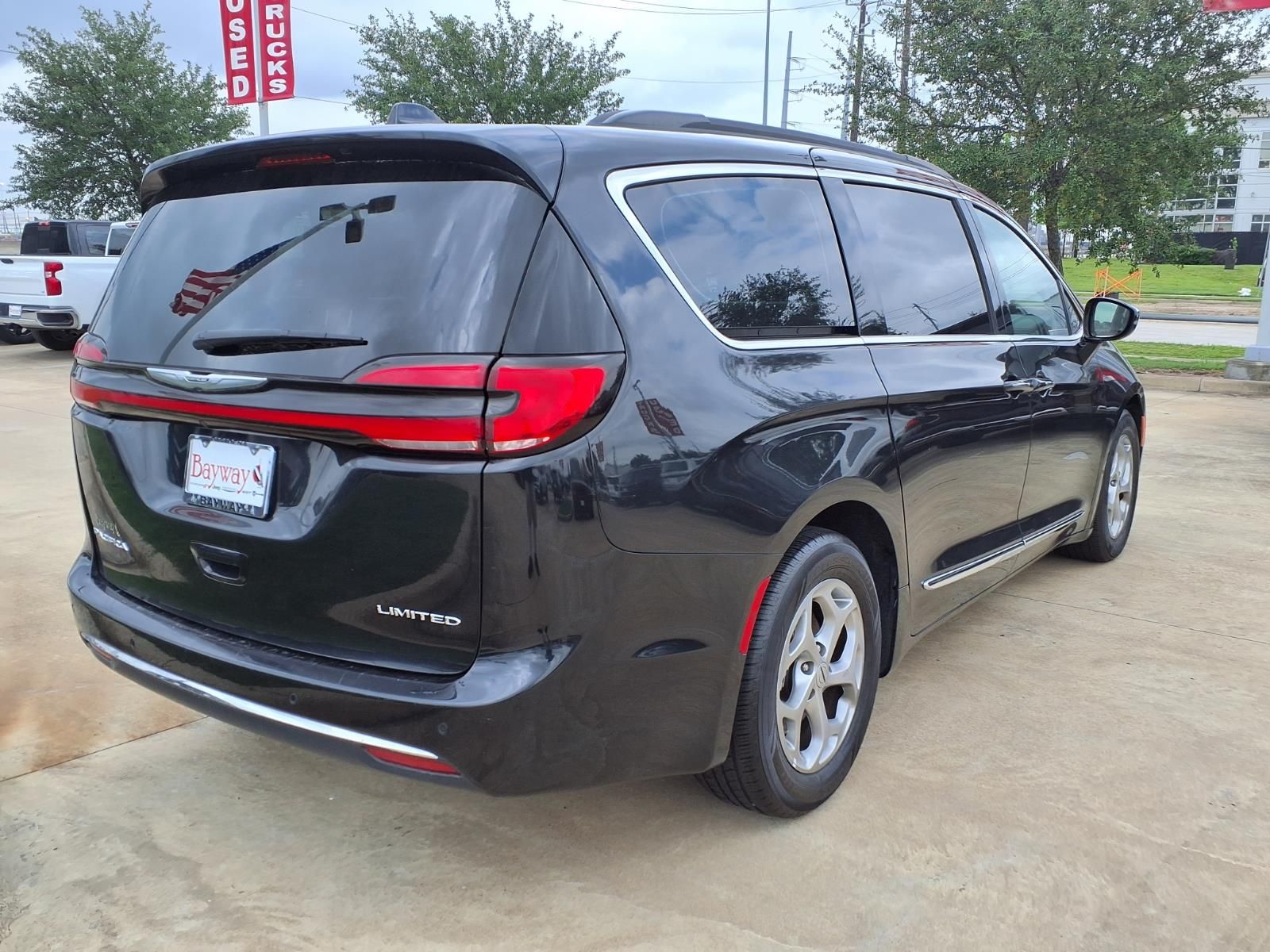 2023 Chrysler Pacifica Limited Black at Parkway Family Mazda