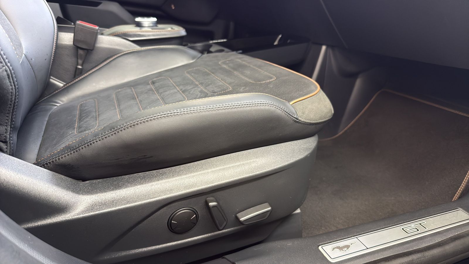 Used 2023 Black Ford GT image 24